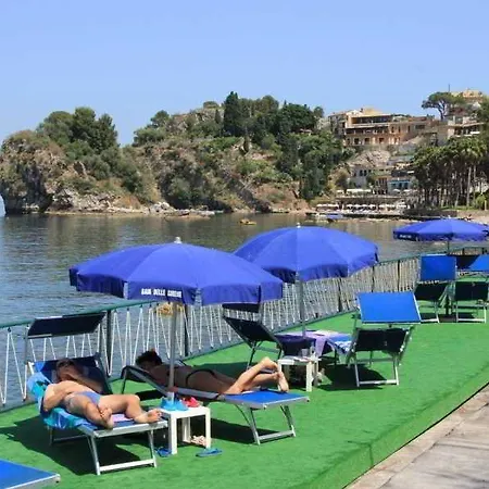 Отель Baia Delle Sirene